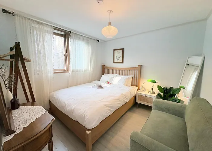 The Urban Oasis Hongdae Appartement